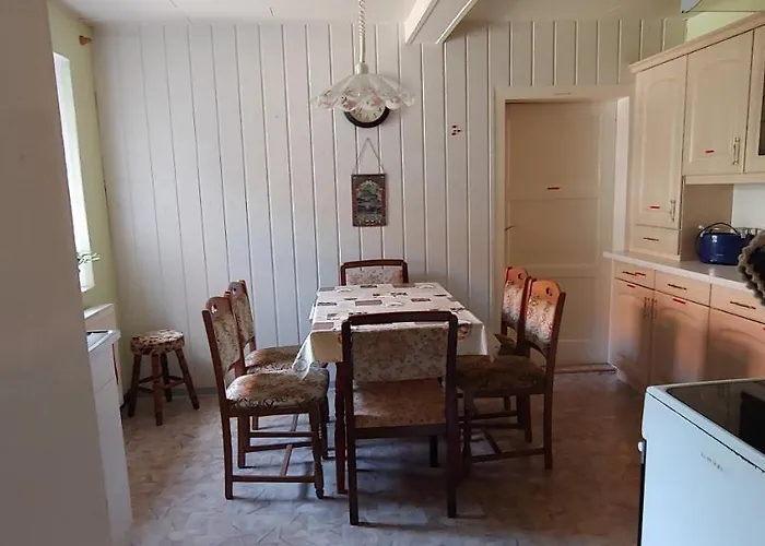 Triasland 펜션 Donndorf